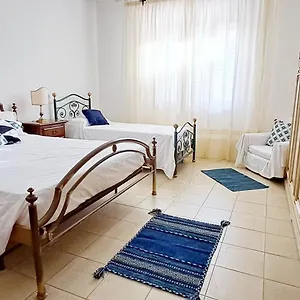 Affittacamere Casa Verdi, Telti